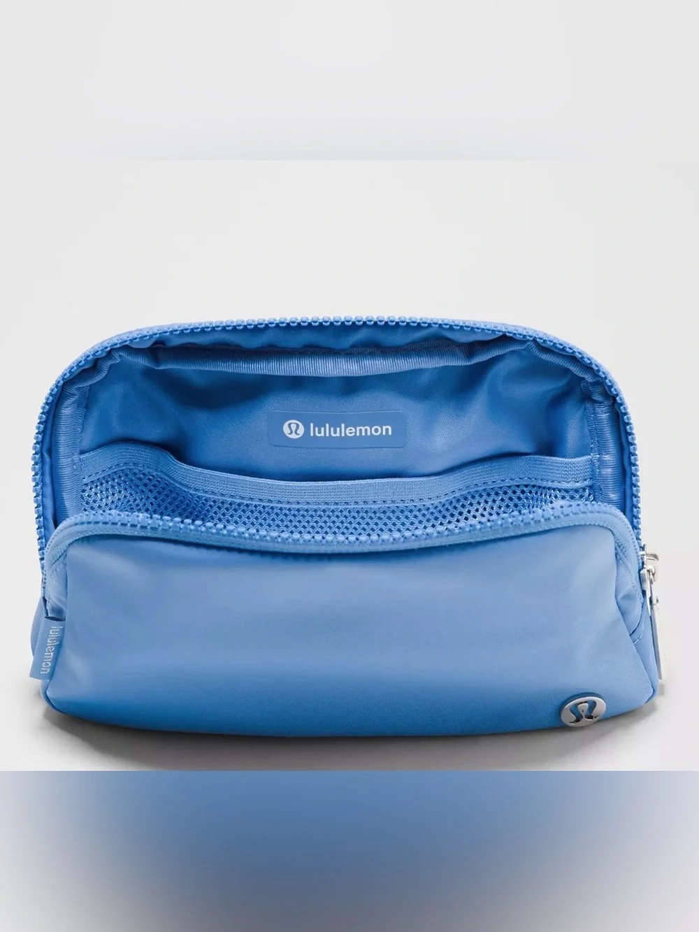 Lululemon Everywhere Belt Bag 1L
